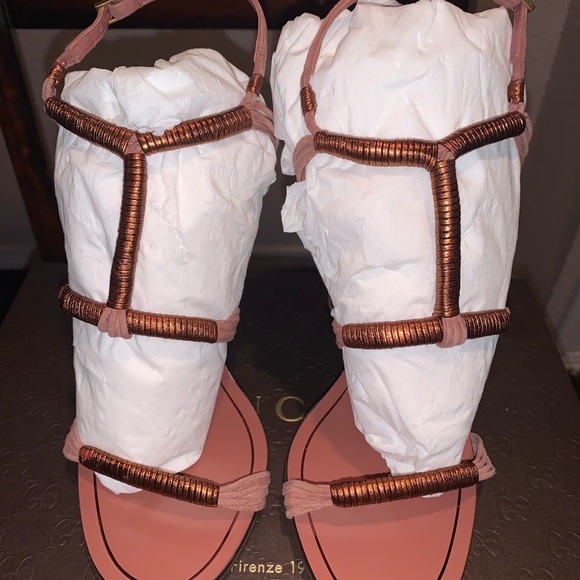 New Authentic Gucci Metallic Leather/Suede Sandal - Picture 7 of 7